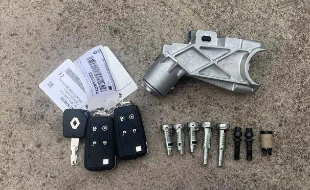 7423005983/7422992531 LOCK CYLINDER SET HIGH for RENAULT T520
