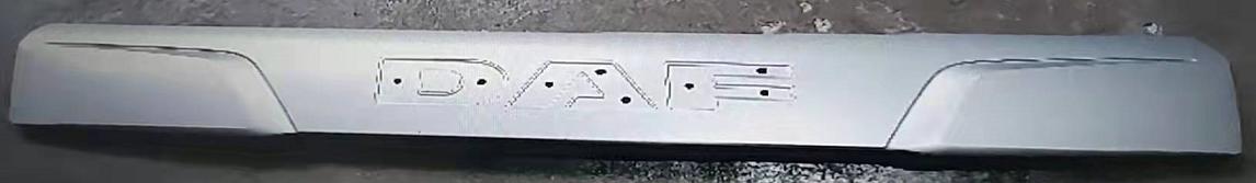 2104226 GRILLE (UPPER) for DAF RANGE